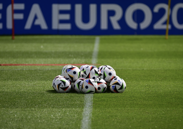 L&rsquo;Uefa ha 2,5 miliardi di motivi per sperare che l&rsquo;Europeo sia un successo: vademecum di Euro 24, al via oggi 