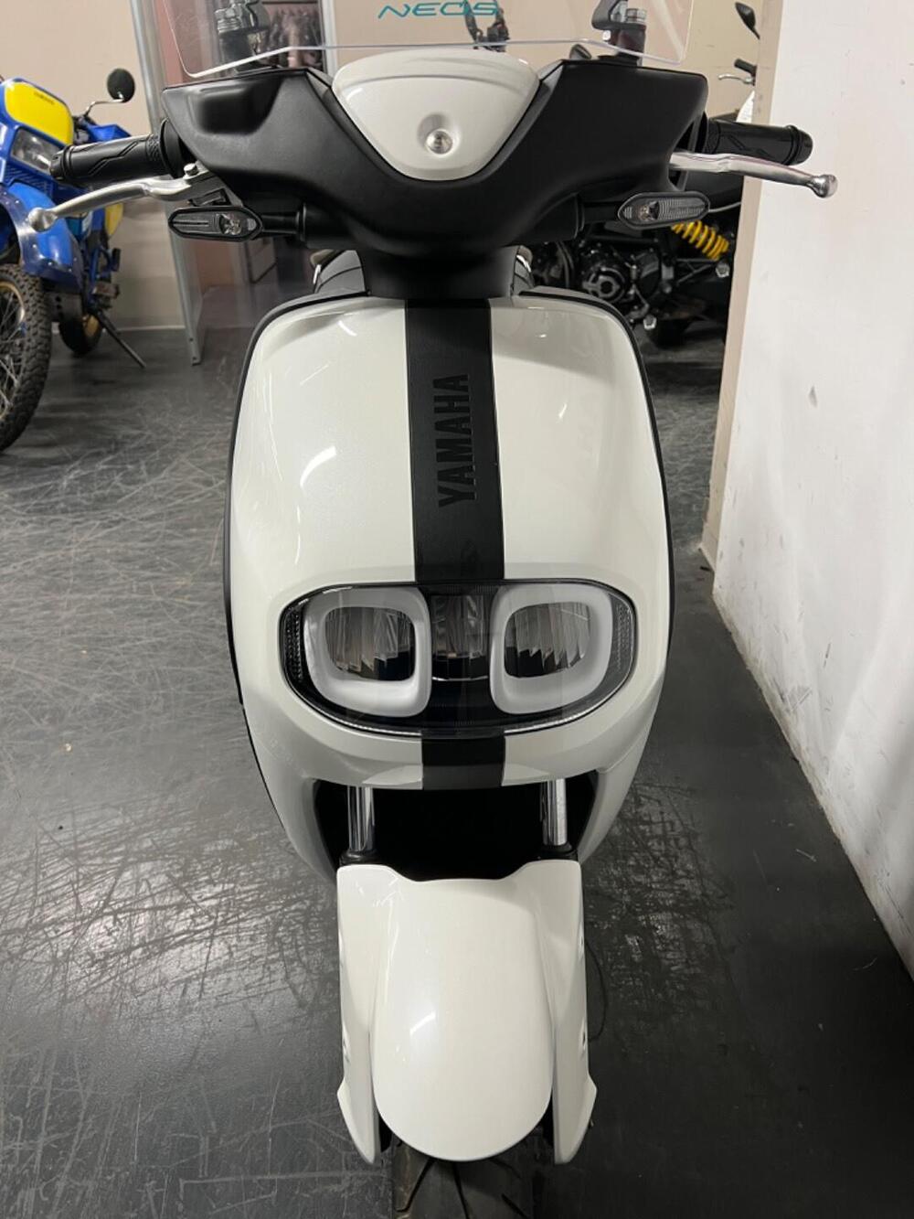 Yamaha Neo's L1e (2022 - 25) (3)
