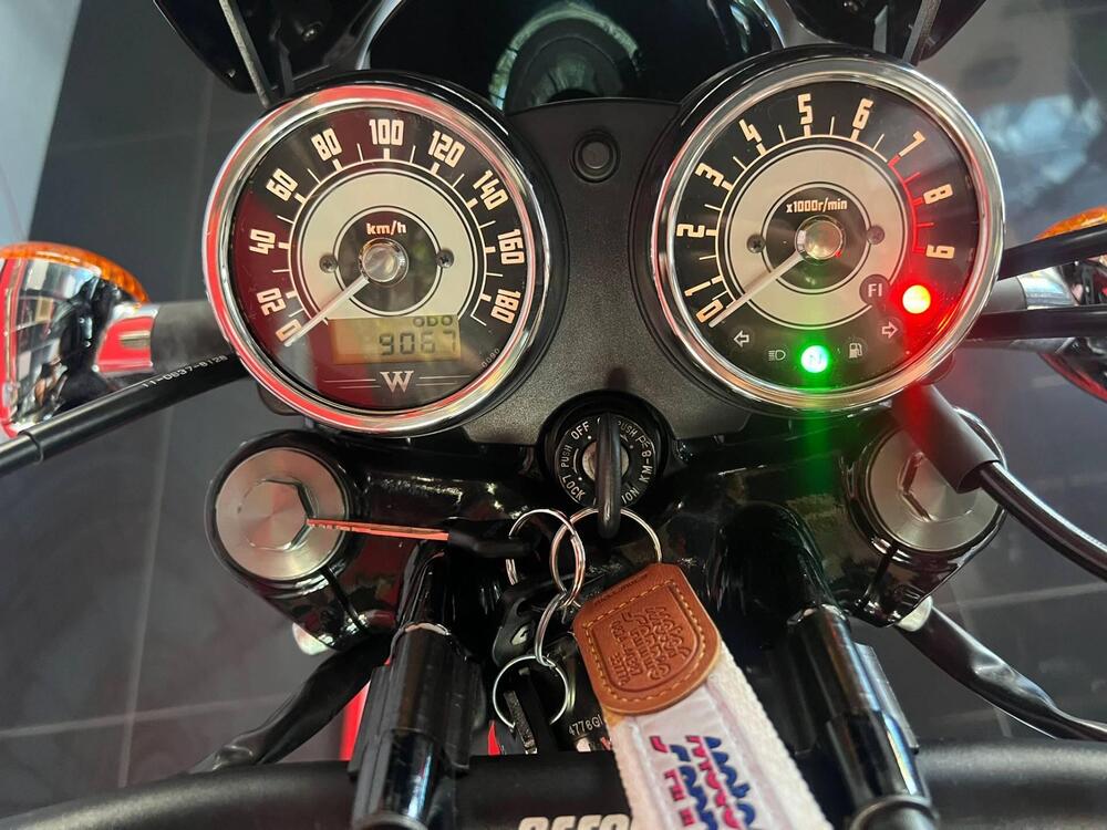 Kawasaki W 800 (2010 - 17) (9)