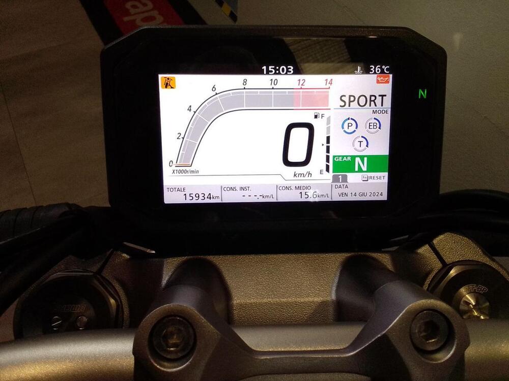 Honda CB 1000 R (2021 - 25) (3)