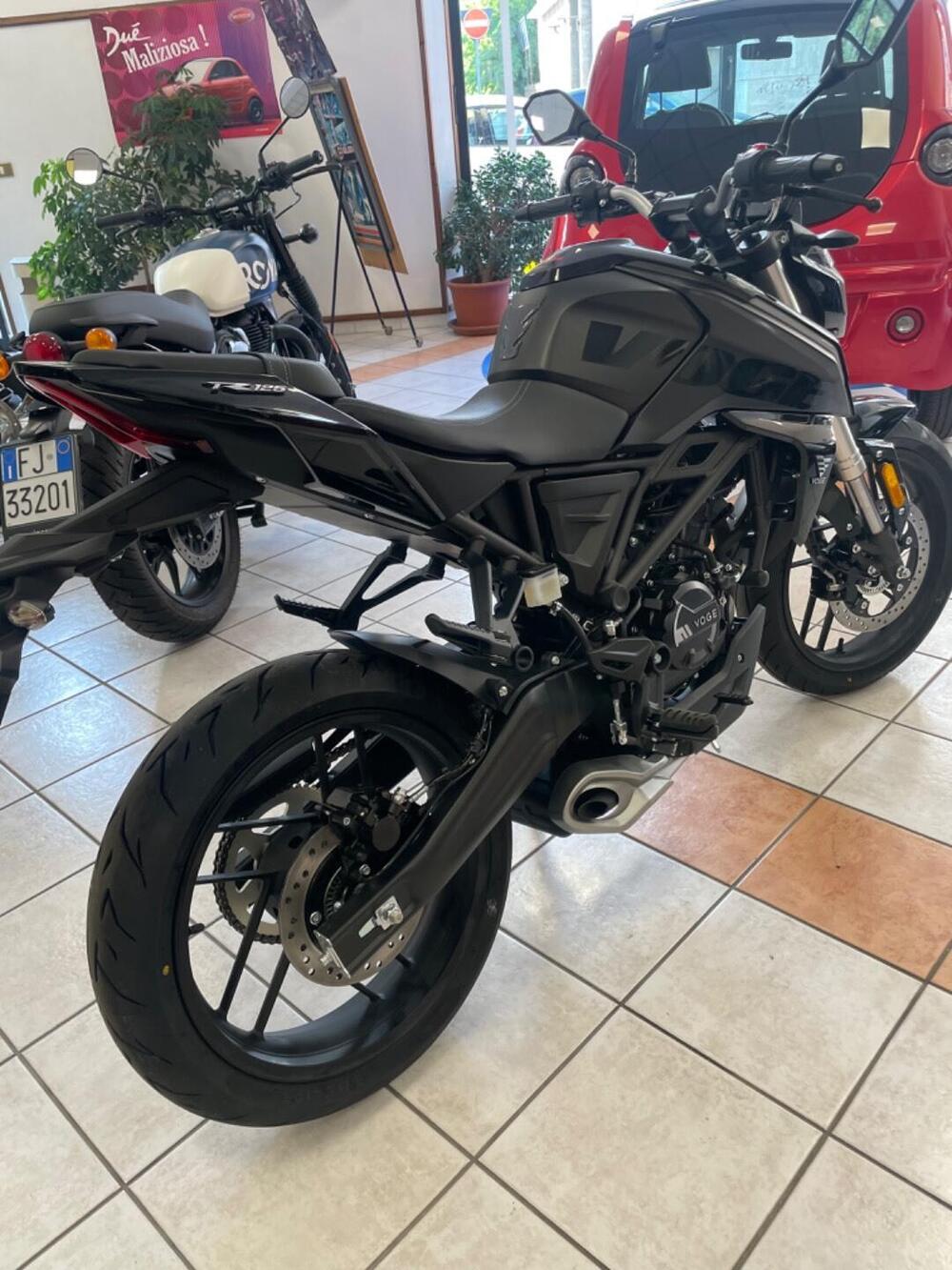 Voge Brivido 125R (2023 - 25) (5)