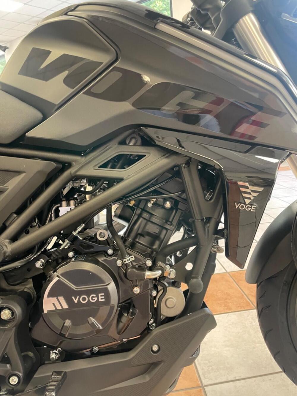 Voge Brivido 125R (2023 - 25) (6)