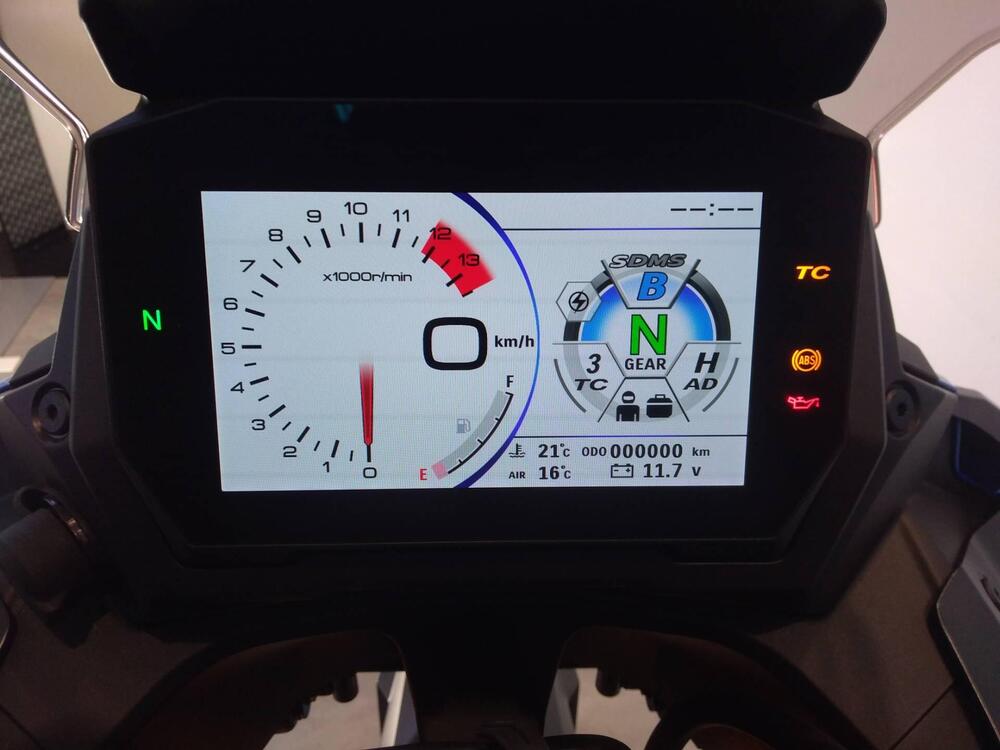 Suzuki GSX-S1000GX Touring (2024 - 26) (3)