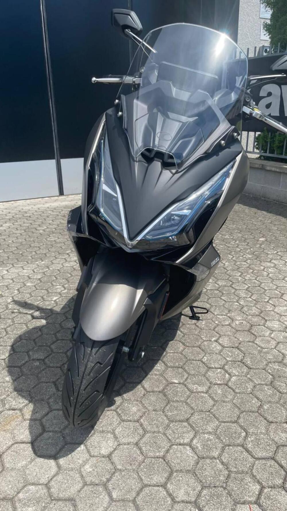 Kymco Downtown 350i GT (2024 - 26) (2)