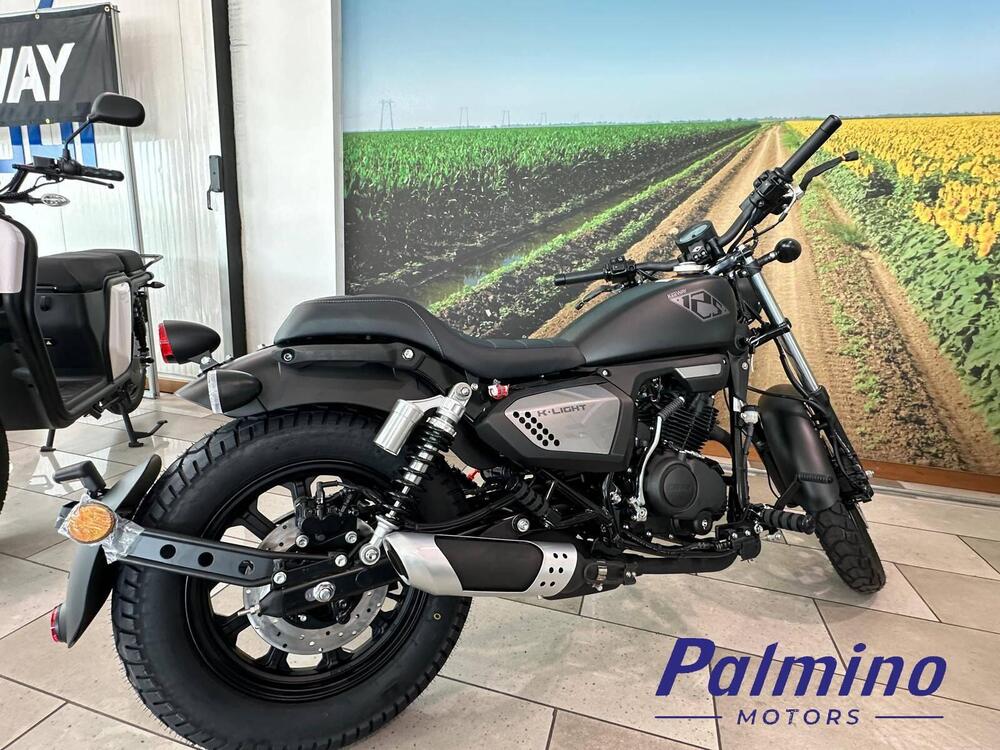 Keeway Motor K-Light 125 (2021 - 25) (3)