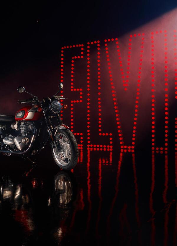 Triumph: Ecco la nuova Bonneville T120 Elvis Presley Limited Edition