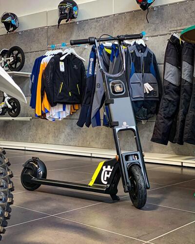 Husqvarna Skutta (2024 - 25) nuova