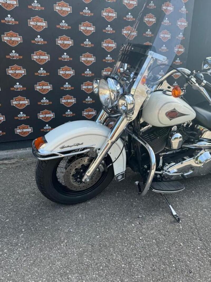 Harley-Davidson 1450 Heritage Classic (1999 - 02) - FLSTC (5)