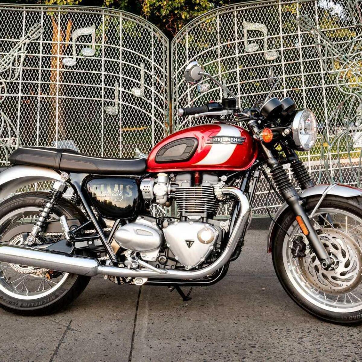 Triumph Bonneville T120 Elvis (2024 - 25)