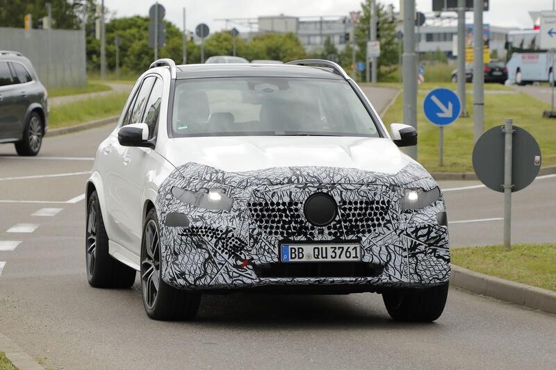 Mercedes GLE, ecco il nuovo facelift avvistato in Germania 