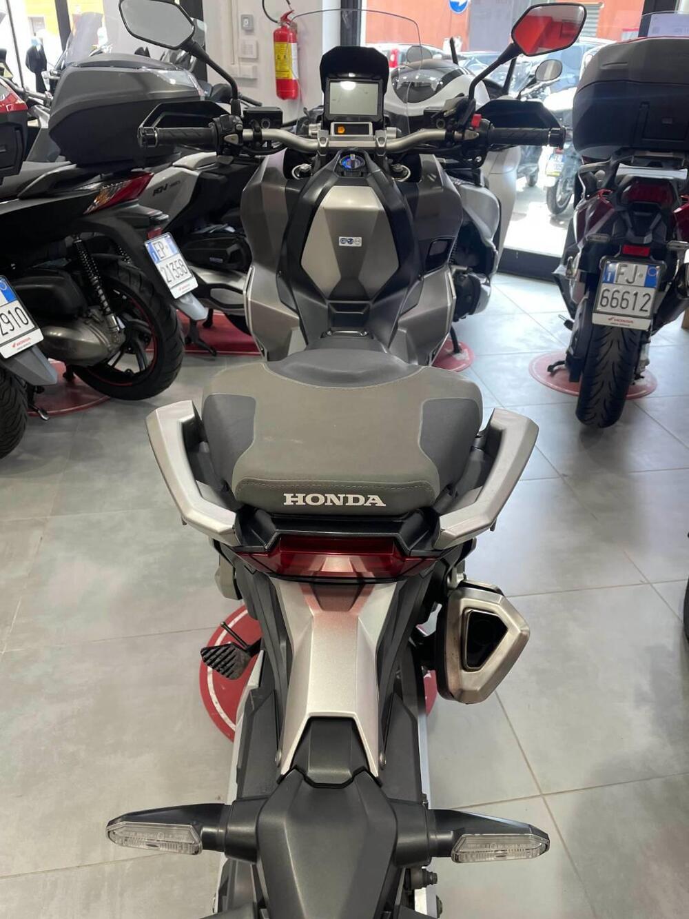Honda X-ADV 750 (2017) (7)