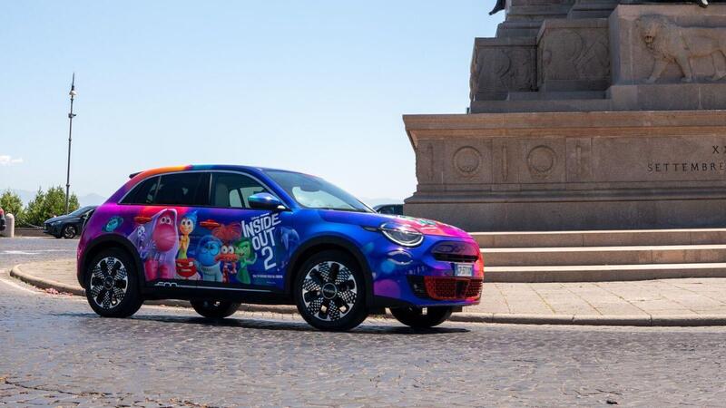 Inside Out 2, il debutto al cinema con una Fiat 600 dedicata alla Disney