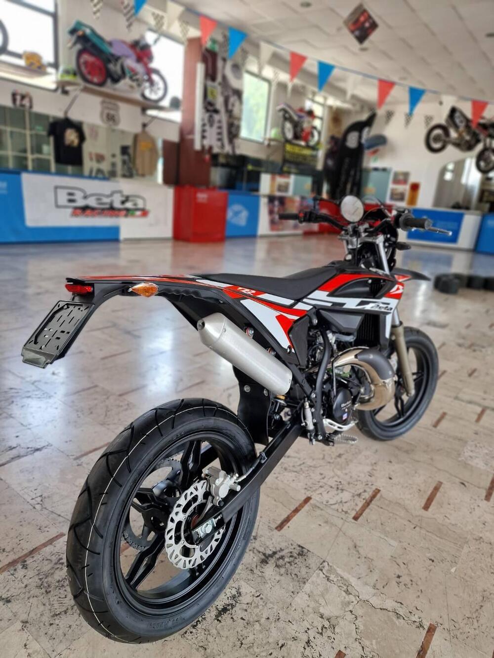 Betamotor RR 50 Motard (2021 - 26) (2)