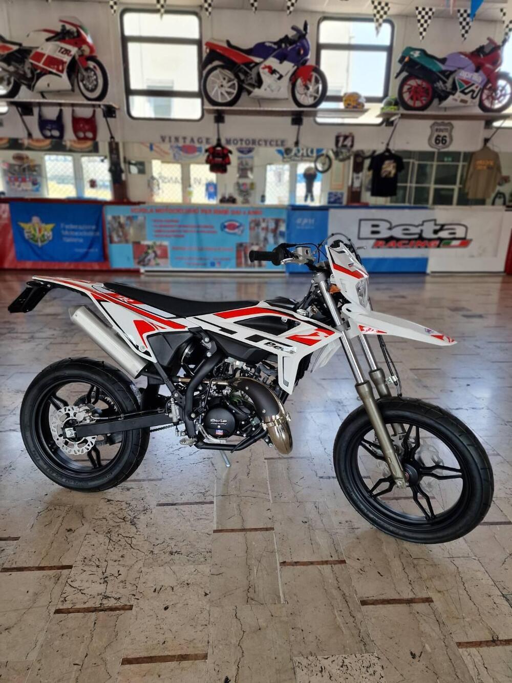 Betamotor RR 50 Motard (2021 - 26) (7)