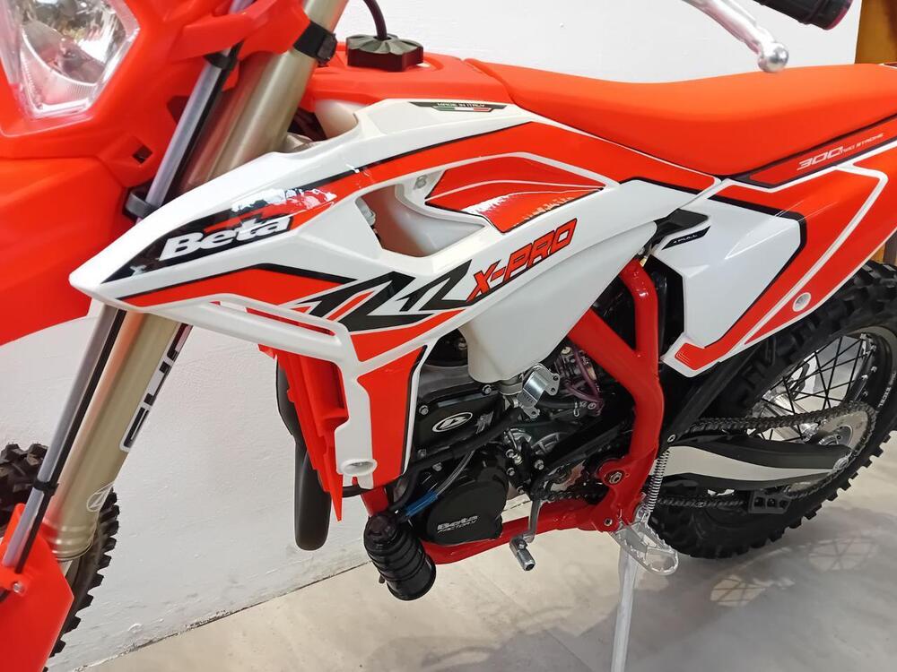 Betamotor RR X-PRO 300 2T Enduro (2025) (3)