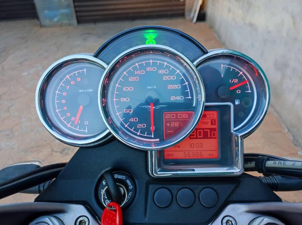 Moto Guzzi Breva 850 (2006 - 11) (9)