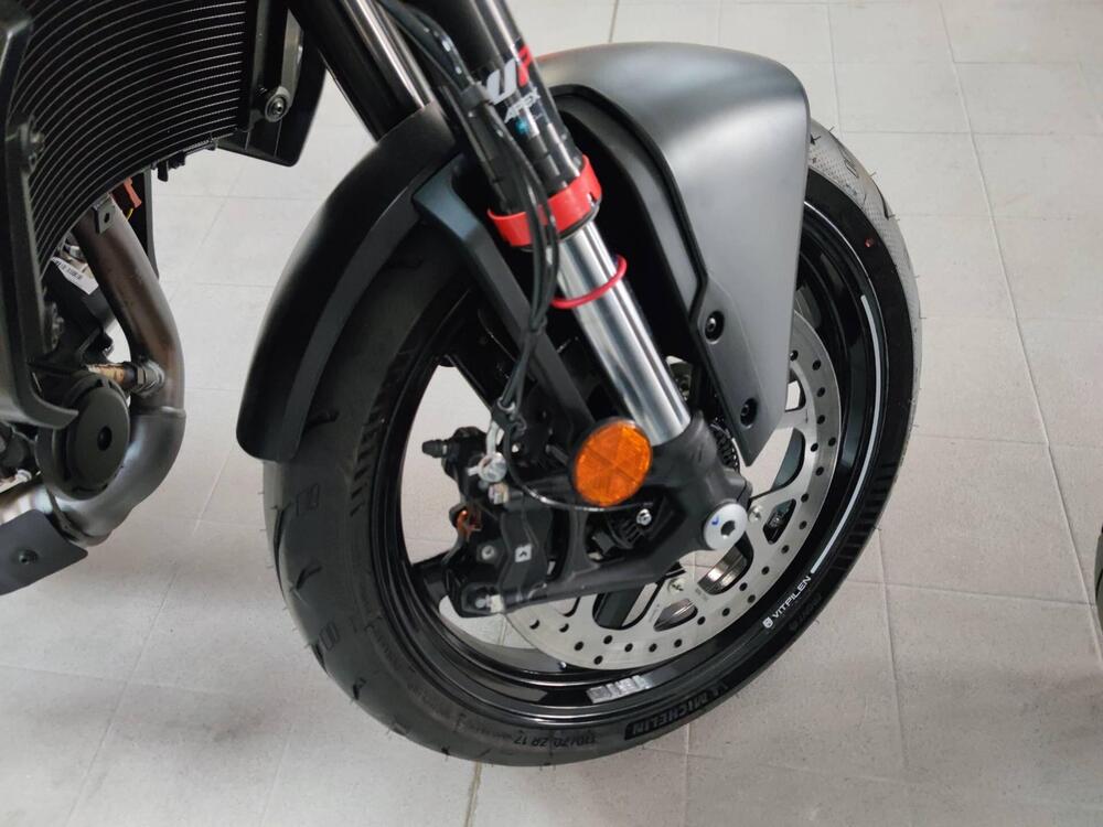 Husqvarna Svartpilen 401 (2024 - 25) (2)