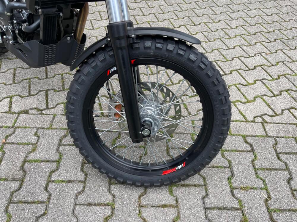 Betamotor Alp X (2024 - 25) (9)