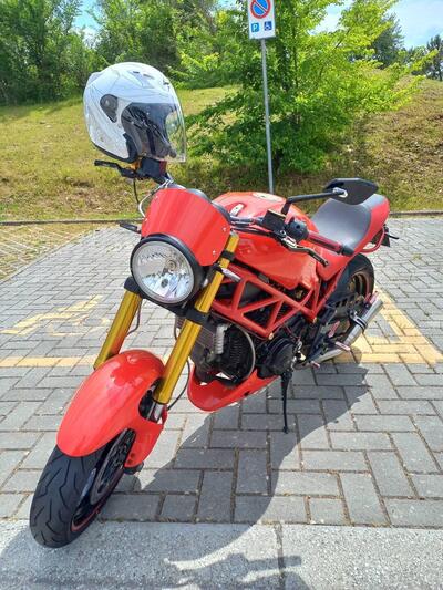 Ducati Monster 695 (2006 - 08) usata