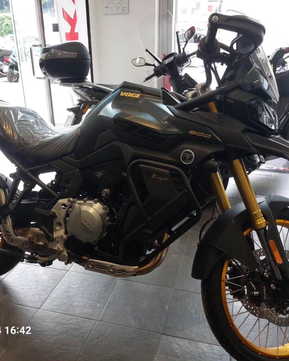 Voge Valico 900DSX (2024 - 25) (4)