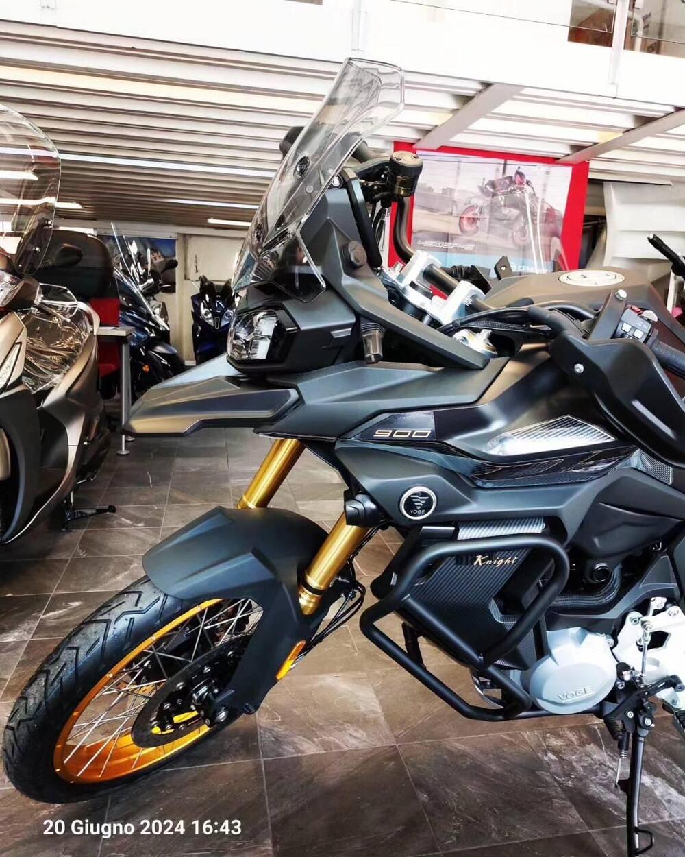 Voge Valico 900DSX (2024 - 25)