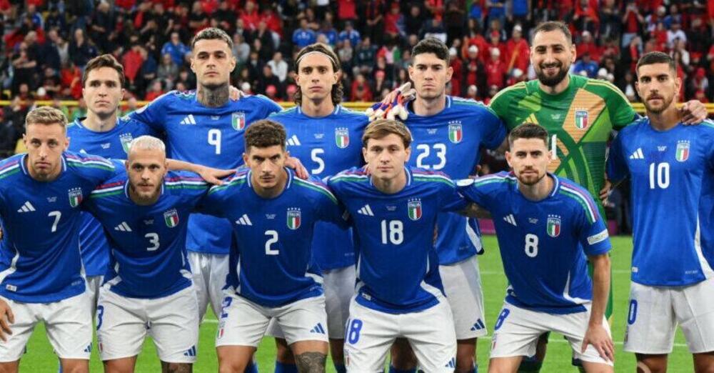 Ok, l&#039;Italia di calcio ha fatto ca*are, ma allora perch&eacute; guardate gli Europei? Perch&eacute; abbiamo cu*o e cuore e Donnarumma. Possiamo ancora sognare. E ci qualificheremo se...