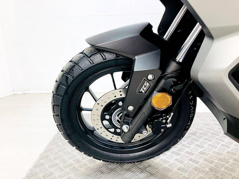 Voge Sfida SR1 ADV (2023 - 25) (13)