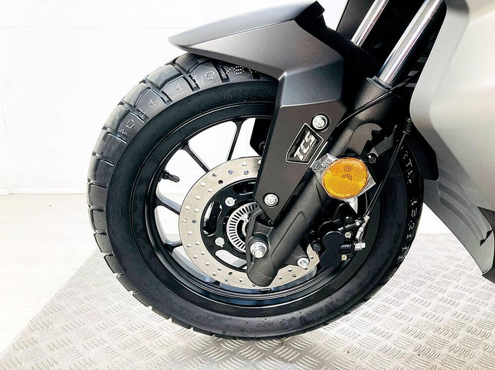 Voge Sfida SR1 ADV (2023 - 25) (12)