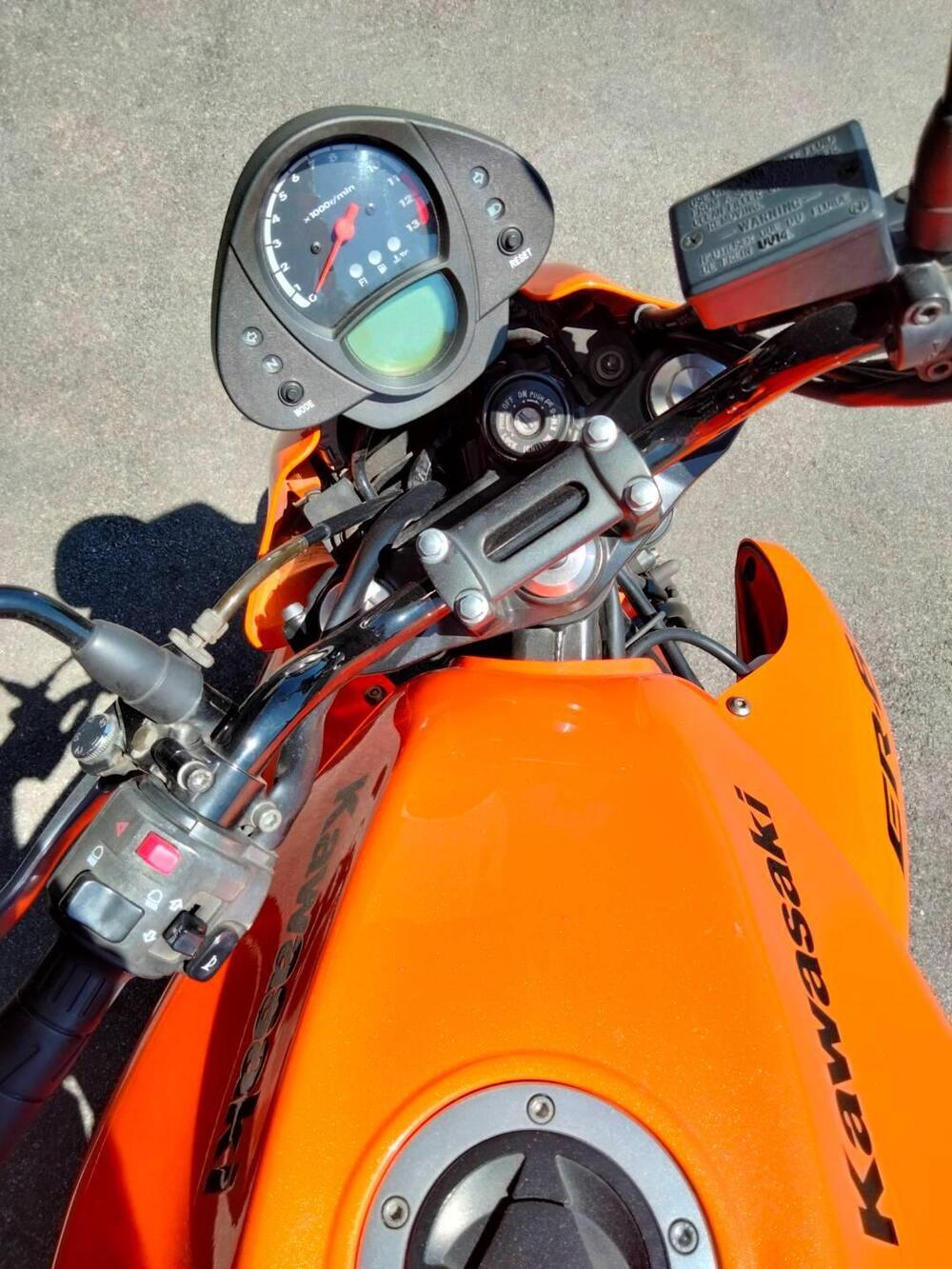 Kawasaki ER-6N (2006 - 09) (4)