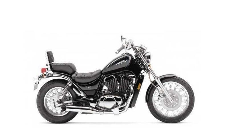 Suzuki VS 600 VS 600 GL Intruder (1995 - 96)