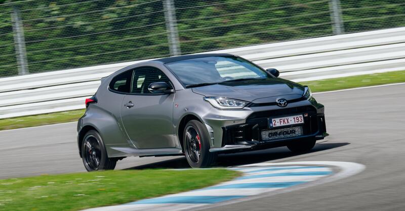 Toyota GR Yaris: la piccola bomba cambia, ancora pi&ugrave; cavalli e dotazioni