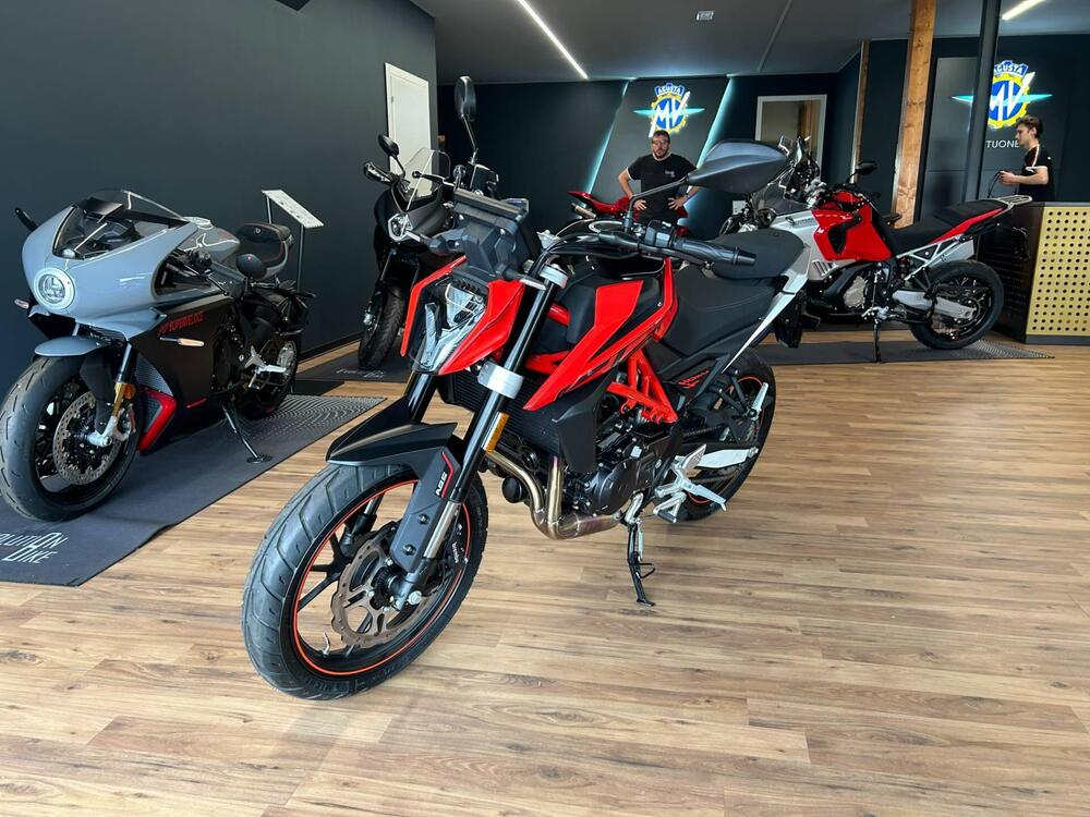 Swm Hoku 400 (2023 - 25) (3)