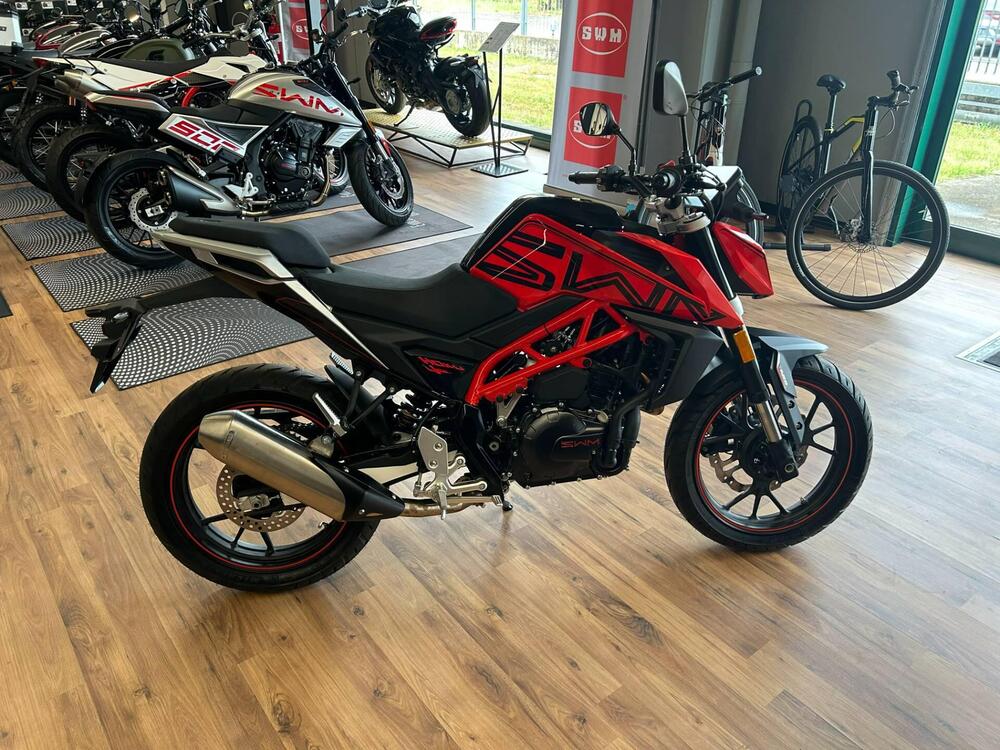 Swm Hoku 400 (2023 - 25) (9)