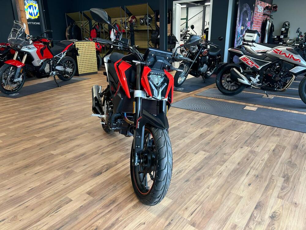 Swm Hoku 400 (2023 - 25) (13)