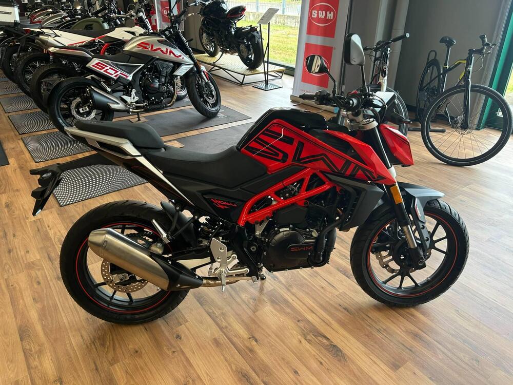 Swm Hoku 400 (2023 - 25) (19)