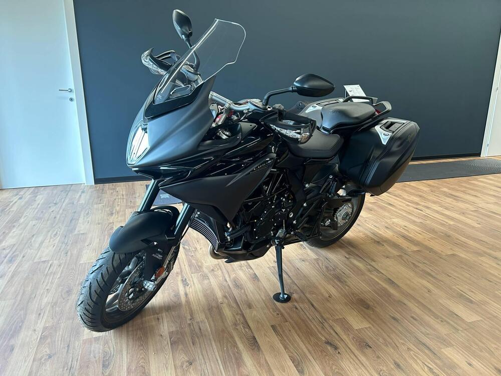 MV Agusta Turismo Veloce 800 Lusso SCS (2021 - 25) (6)