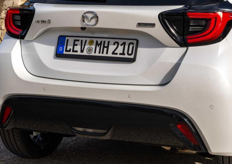 Mazda Mazda2 Hybrid (2023-->>) (14)