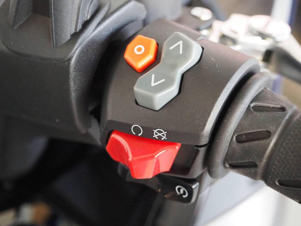 Kymco Downtown 350i GT (2024 - 26) (11)