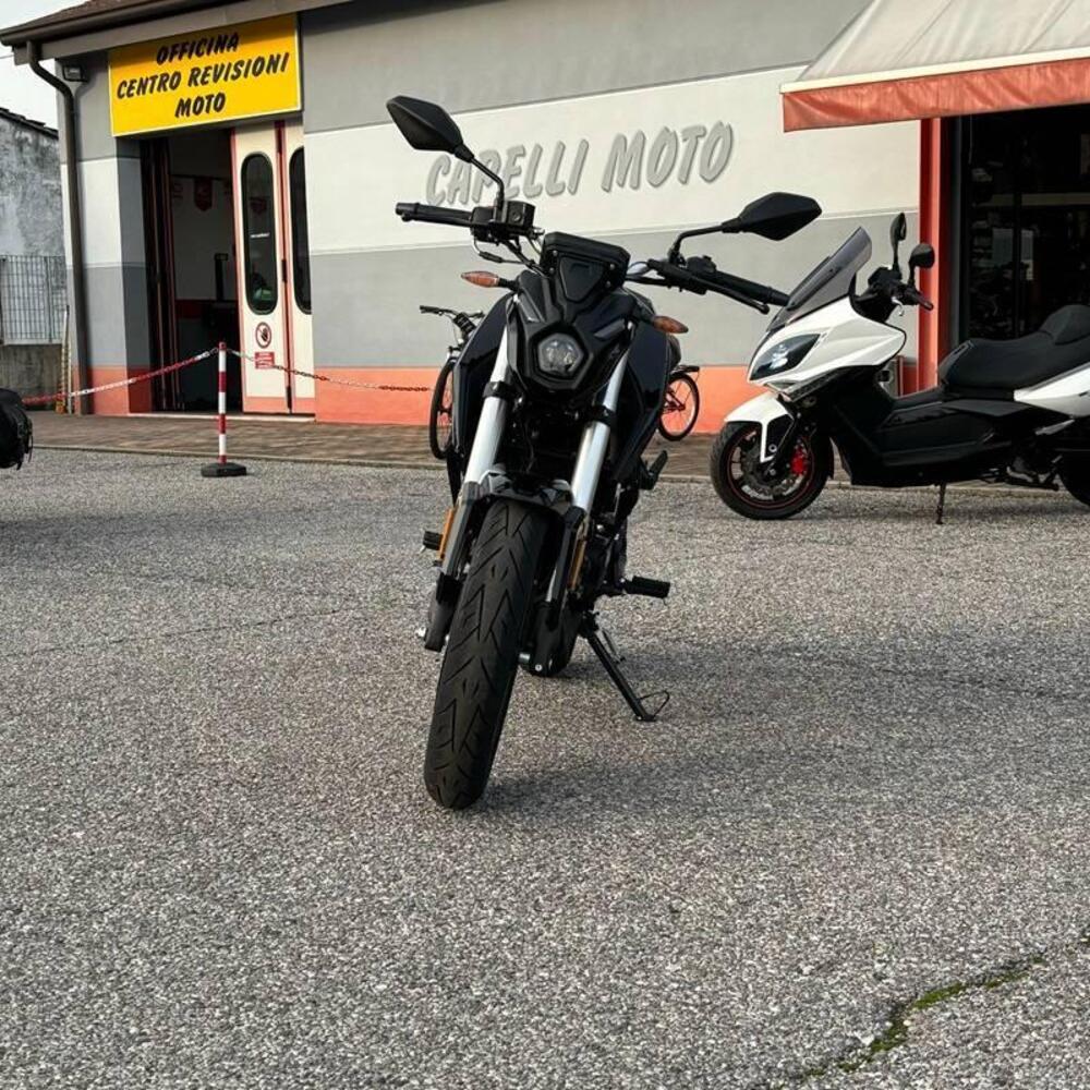 Voge Brivido 125R (2023 - 25) (2)