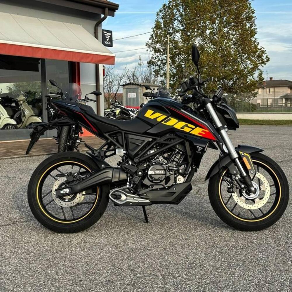 Voge Brivido 125R (2023 - 25) (4)