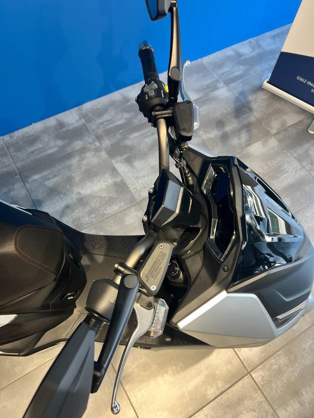 Kymco KRV 200 (2023 - 26) (6)