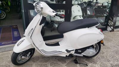 Vespa Primavera 125 (2024 - 25) nuova