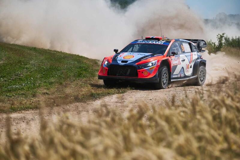 WRC24. Rally Poland. Mikkelsen a sorpresa (nel giorno nero di Tanak)