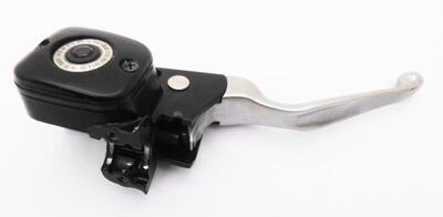 Pompa freno nera per Dyna dal 2008 al 2017 con dop 