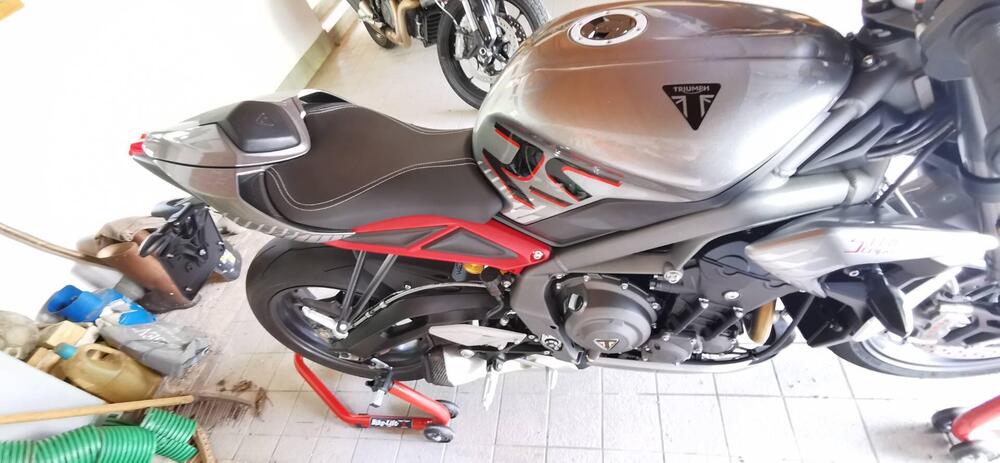 Triumph Street Triple RS (2020 - 22) (10)