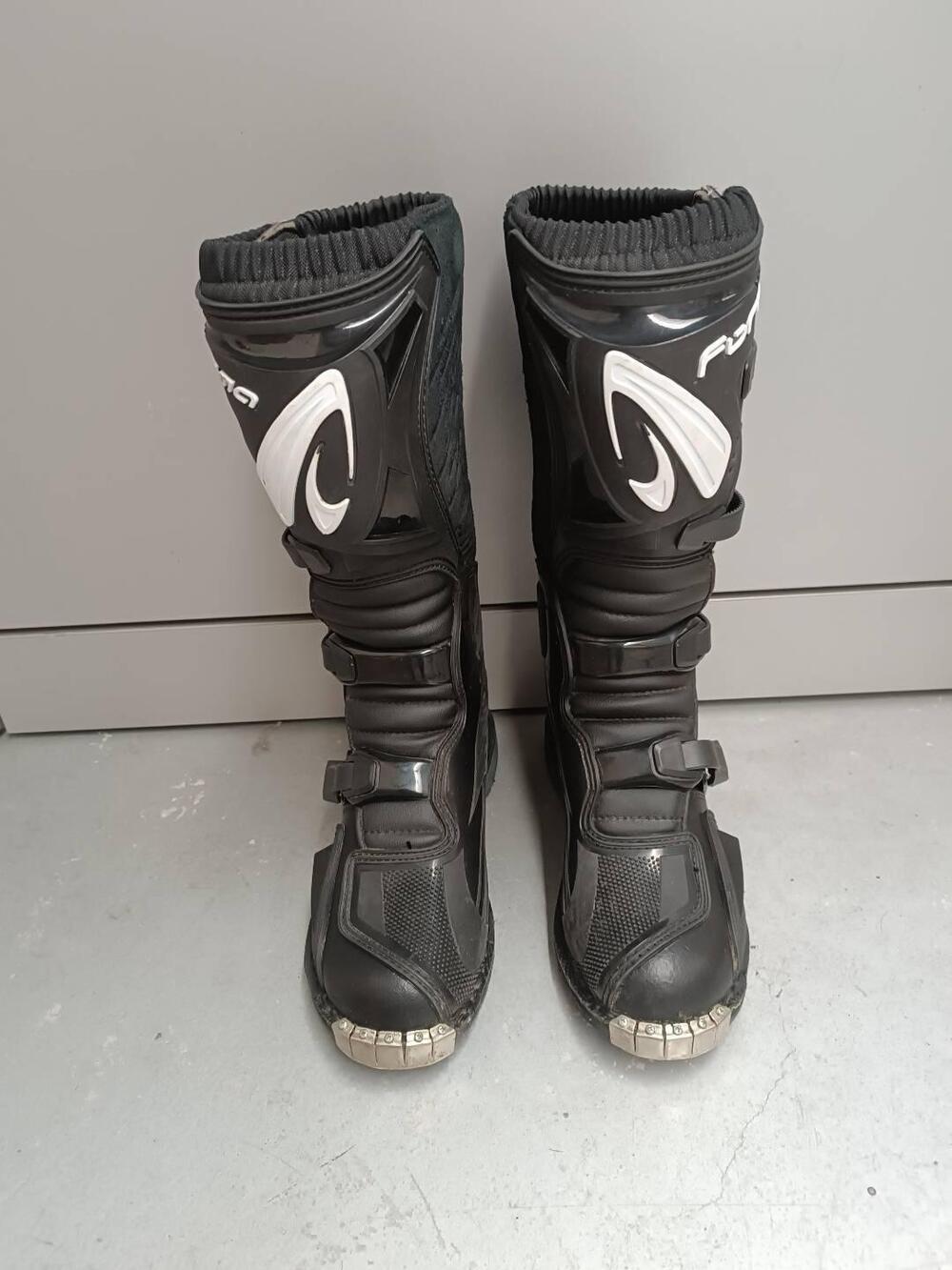 Stivali Offroad 42 Forma (2)