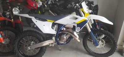 Husqvarna TE 125 (2025) nuova