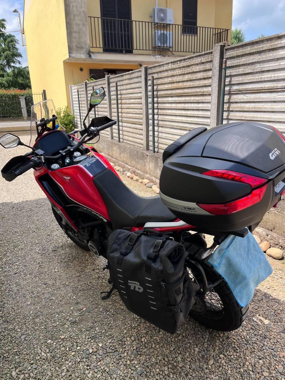 Moto Morini X-Cape 650 (2021 - 25) (3)