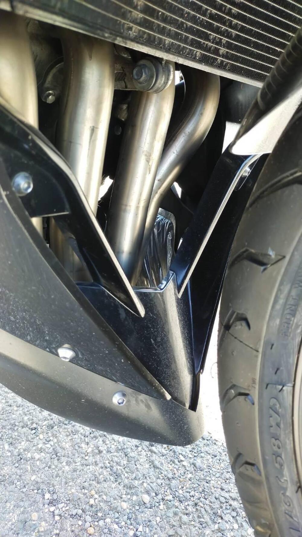 Yamaha YZF R1 (2007 - 08) (6)