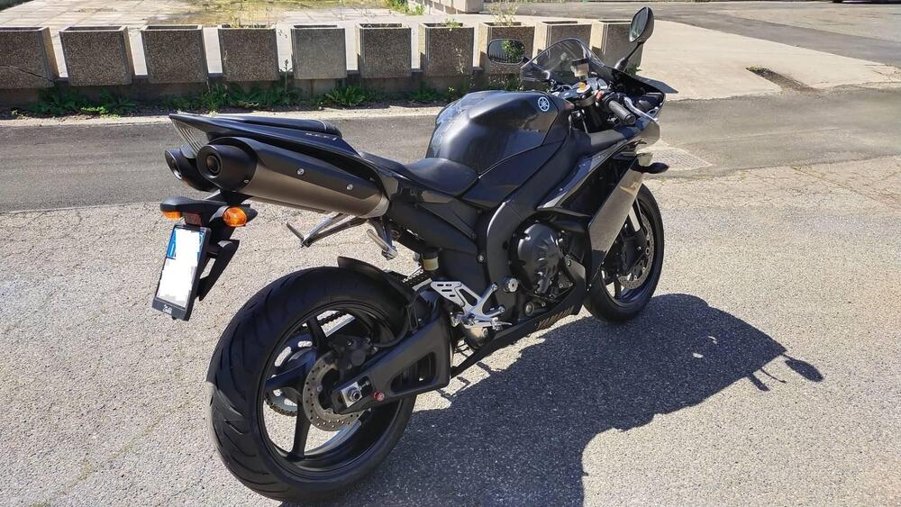 Yamaha YZF R1 (2007 - 08) (10)